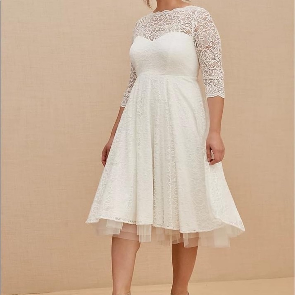 Torrid Ivory Lace Tea-Length Wedding Dress